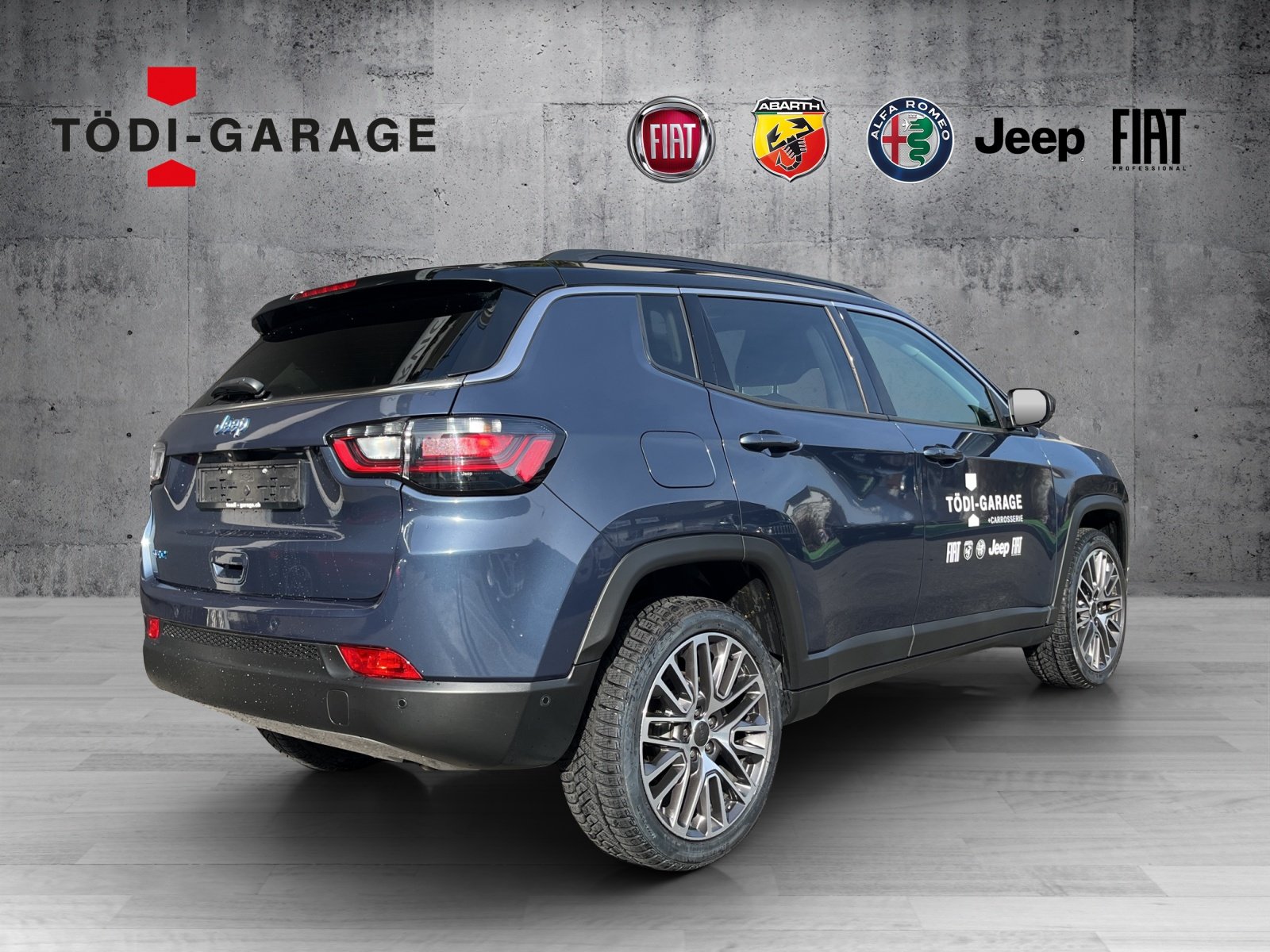 JEEP Compass 1.3 Swiss Limited 4xe, Plug-in-Hybrid Petrol/Electric, Second hand / Used, Automatic - 6