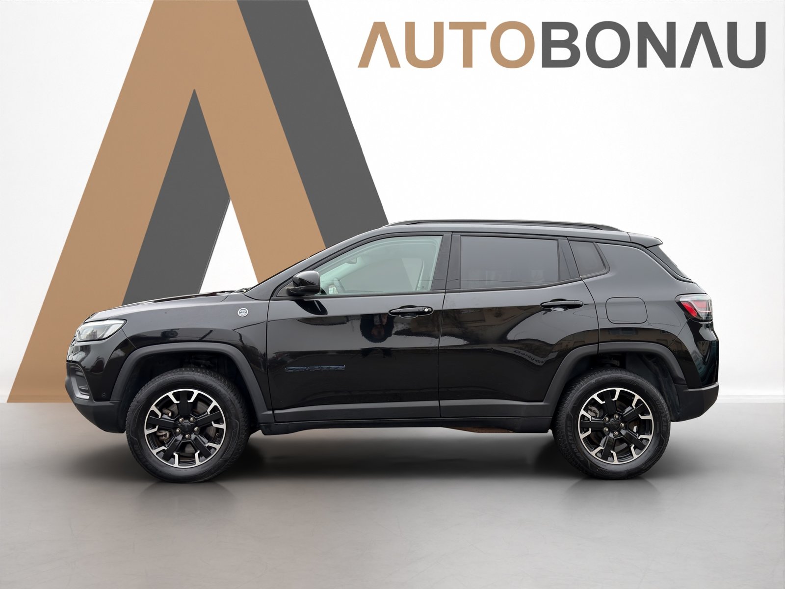 JEEP Compass 1.3T PHEV Trailhawk 4xe, Hybride Rechargeable Essence/Électricité, Occasion / Utilisé, Automatique - 2