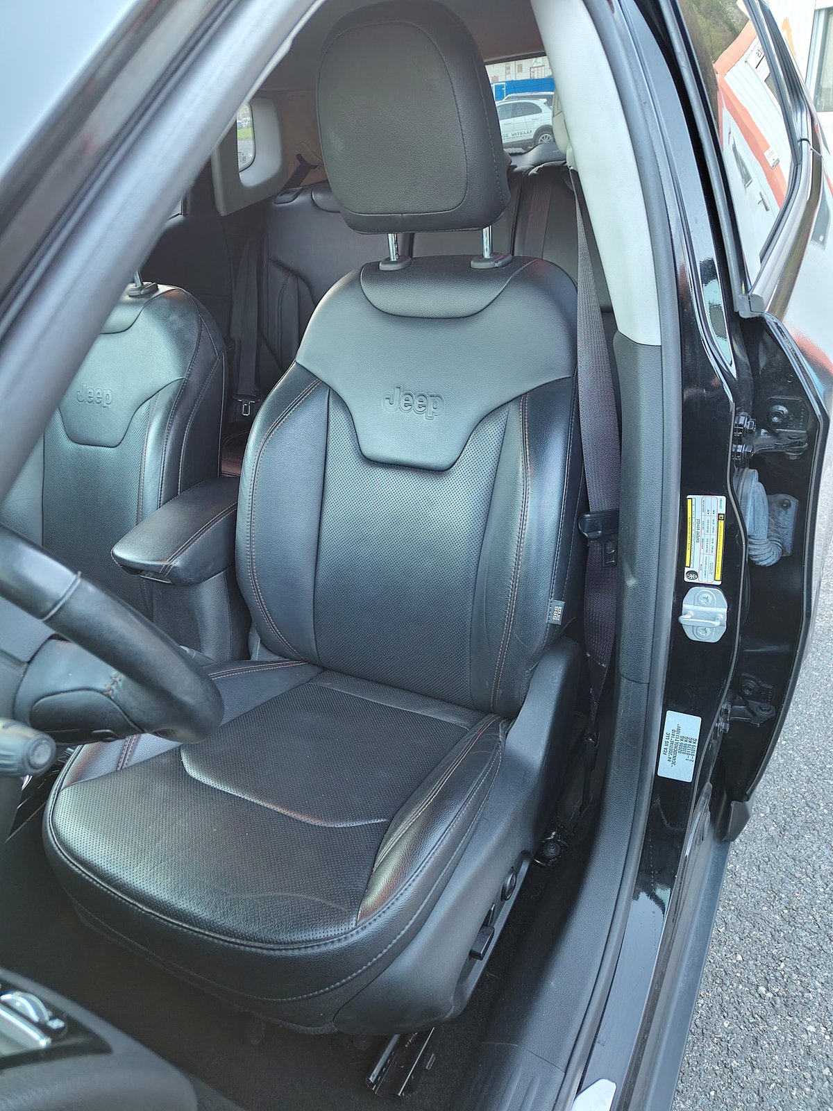 JEEP Compass 1.4 Turbo Limited AWD 9ATX, Benzin, Occasion / Gebraucht, Automatik - 5