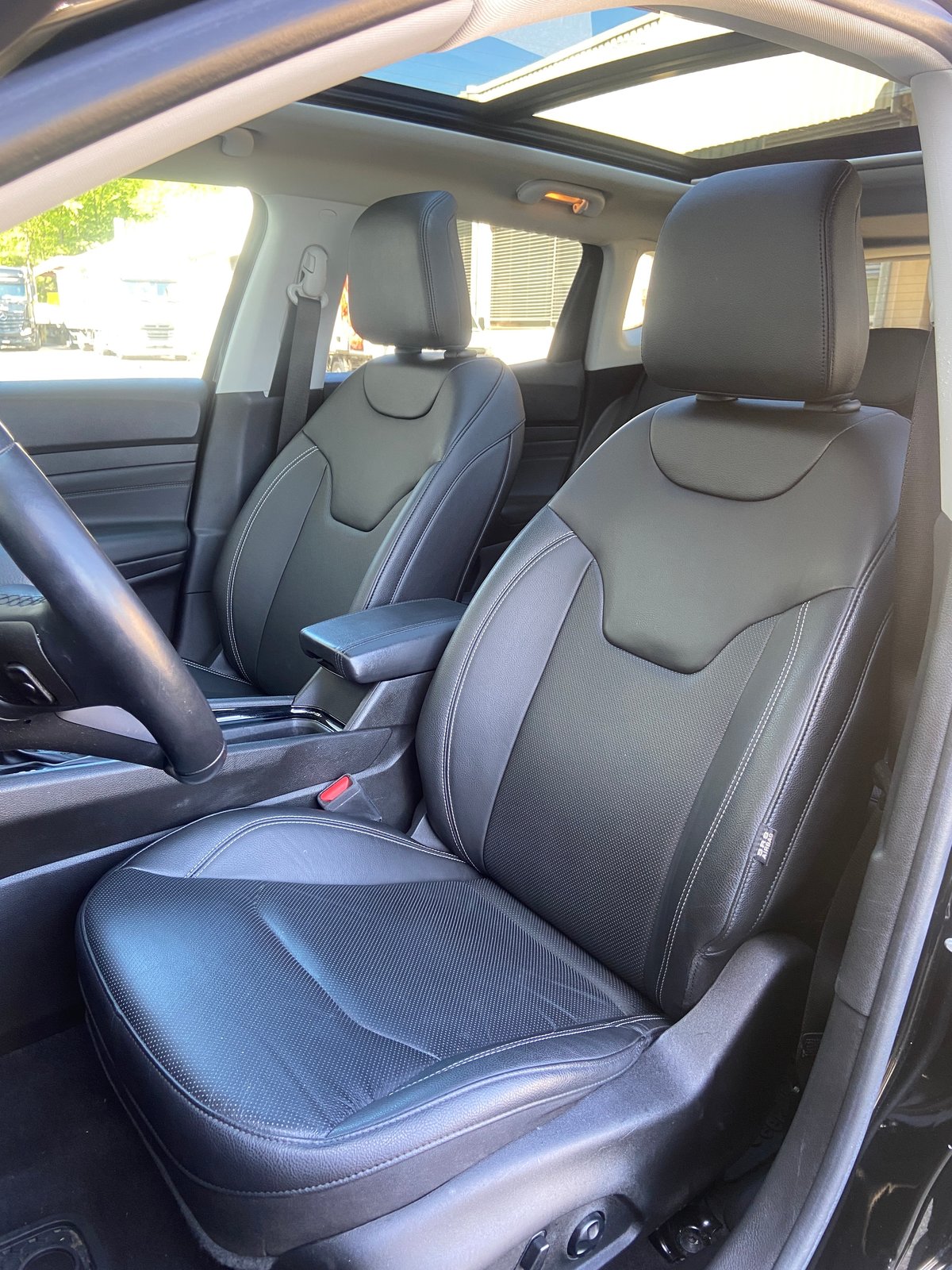 JEEP Compass 1.3 T PHEV S Plus Sky AWD, Plug-in-Hybrid Petrol/Electric, Second hand / Used, Automatic - 7
