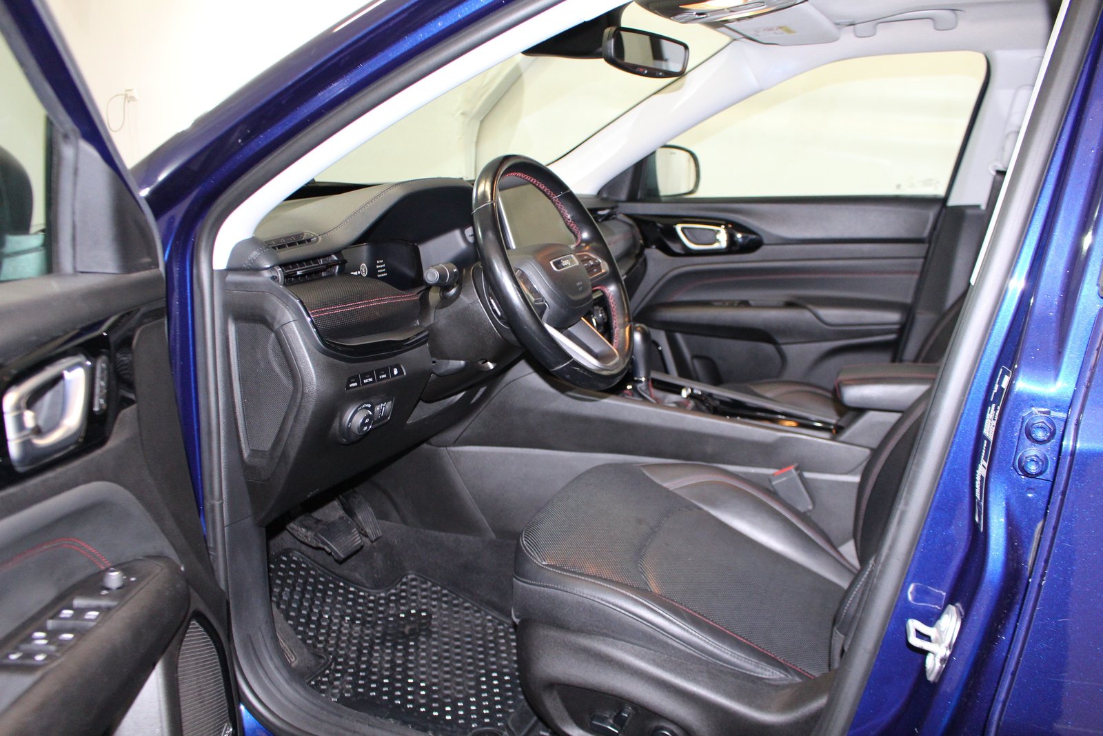 JEEP Compass 1.3 Trailhawk 4xe, Plug-in-Hybrid Petrol/Electric, Second hand / Used, Automatic - 7