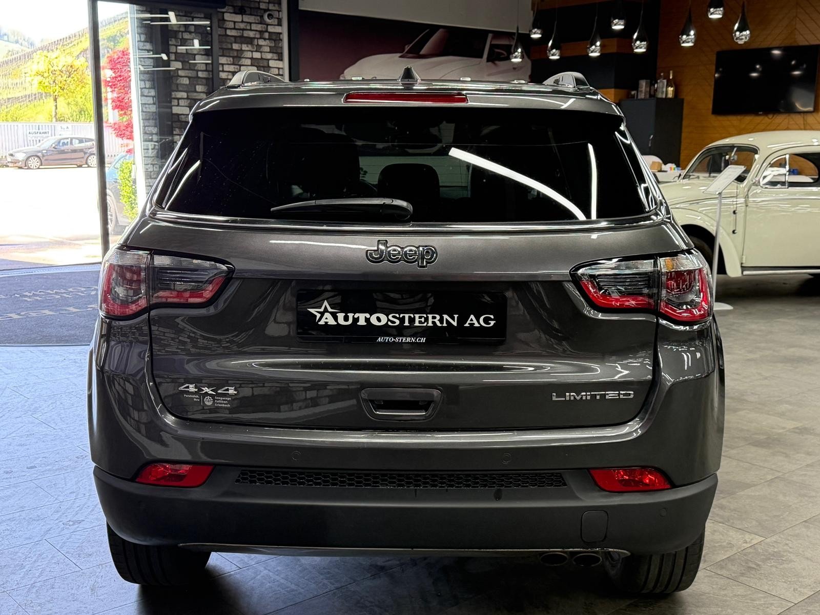 JEEP Compass 2.0CRD Opening Edition AWD 9ATX, Diesel, Occasion / Utilisé, Automatique - 5