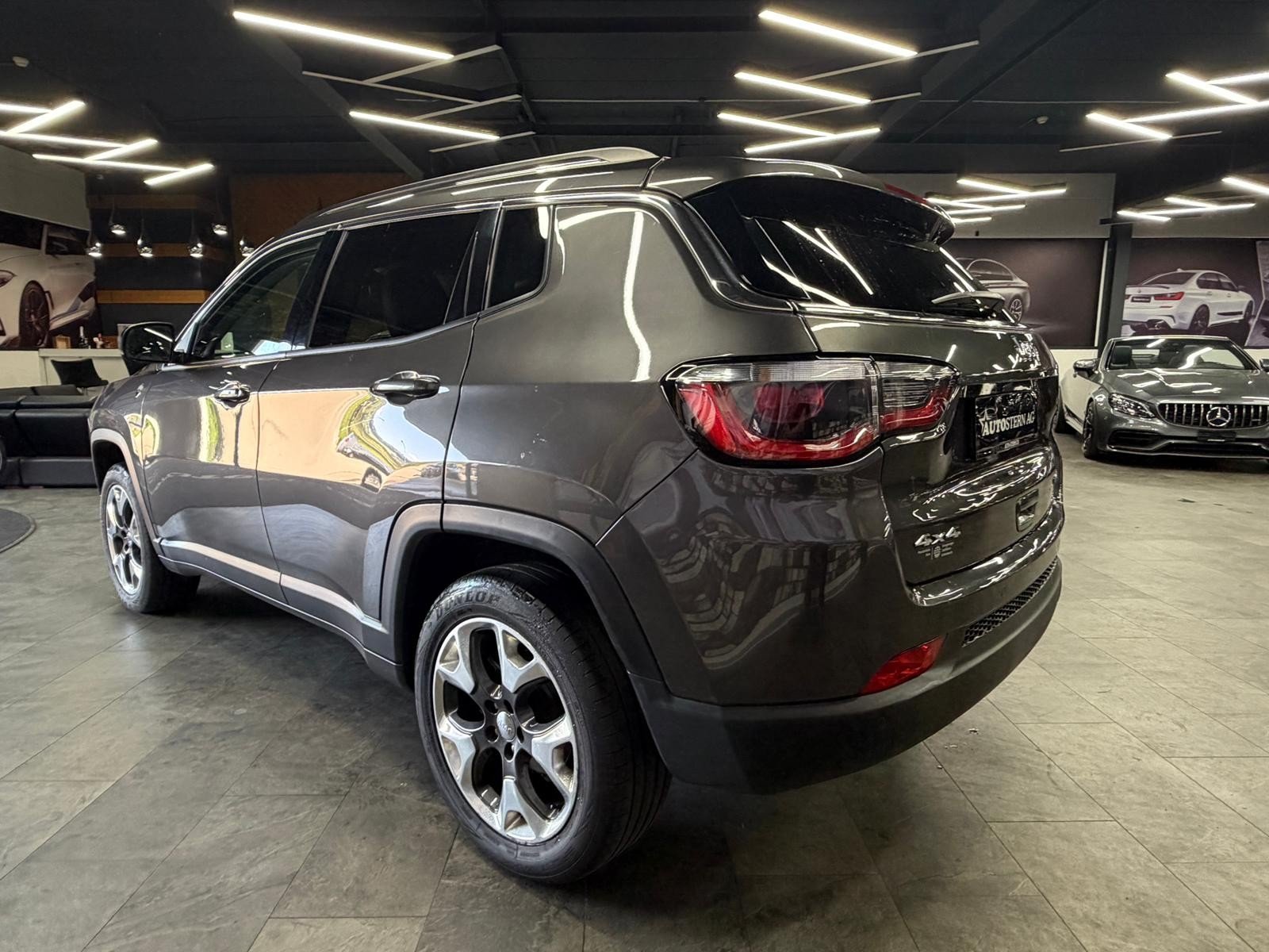 JEEP Compass 2.0CRD Opening Edition AWD 9ATX, Diesel, Occasion / Utilisé, Automatique - 6