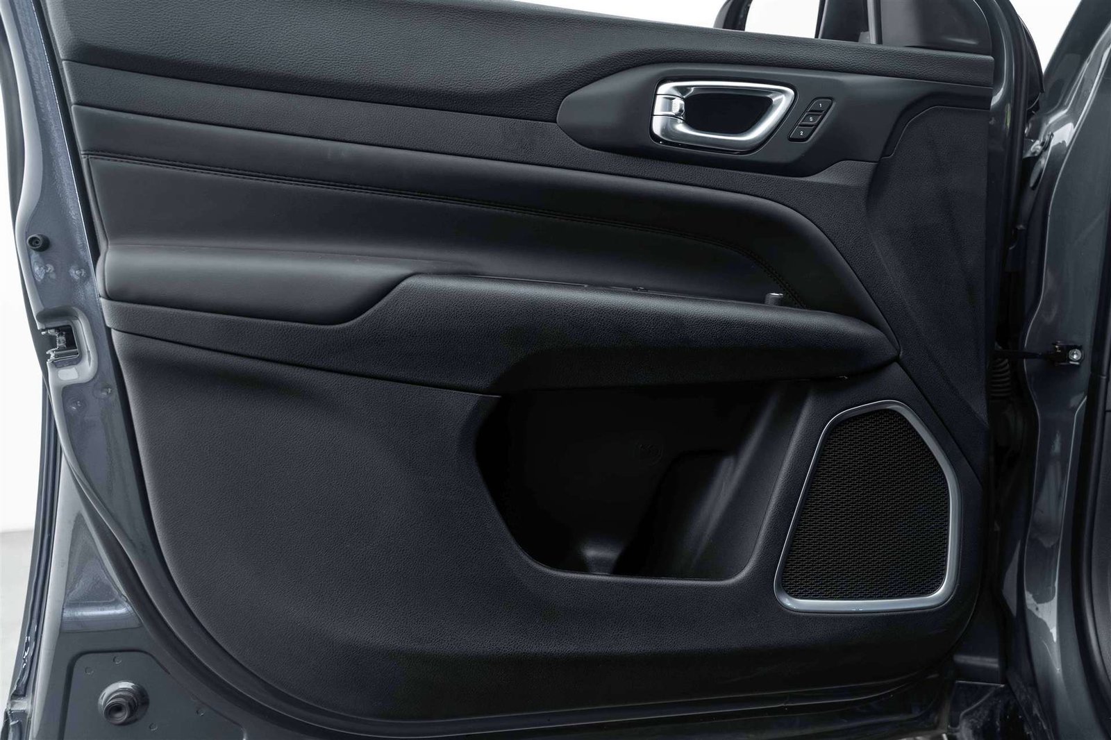 JEEP Compass 1.5 T SUMMIT T4 E-Hybrid FWD, Mild-Hybrid Petrol/Electric, Second hand / Used, Automatic - 7