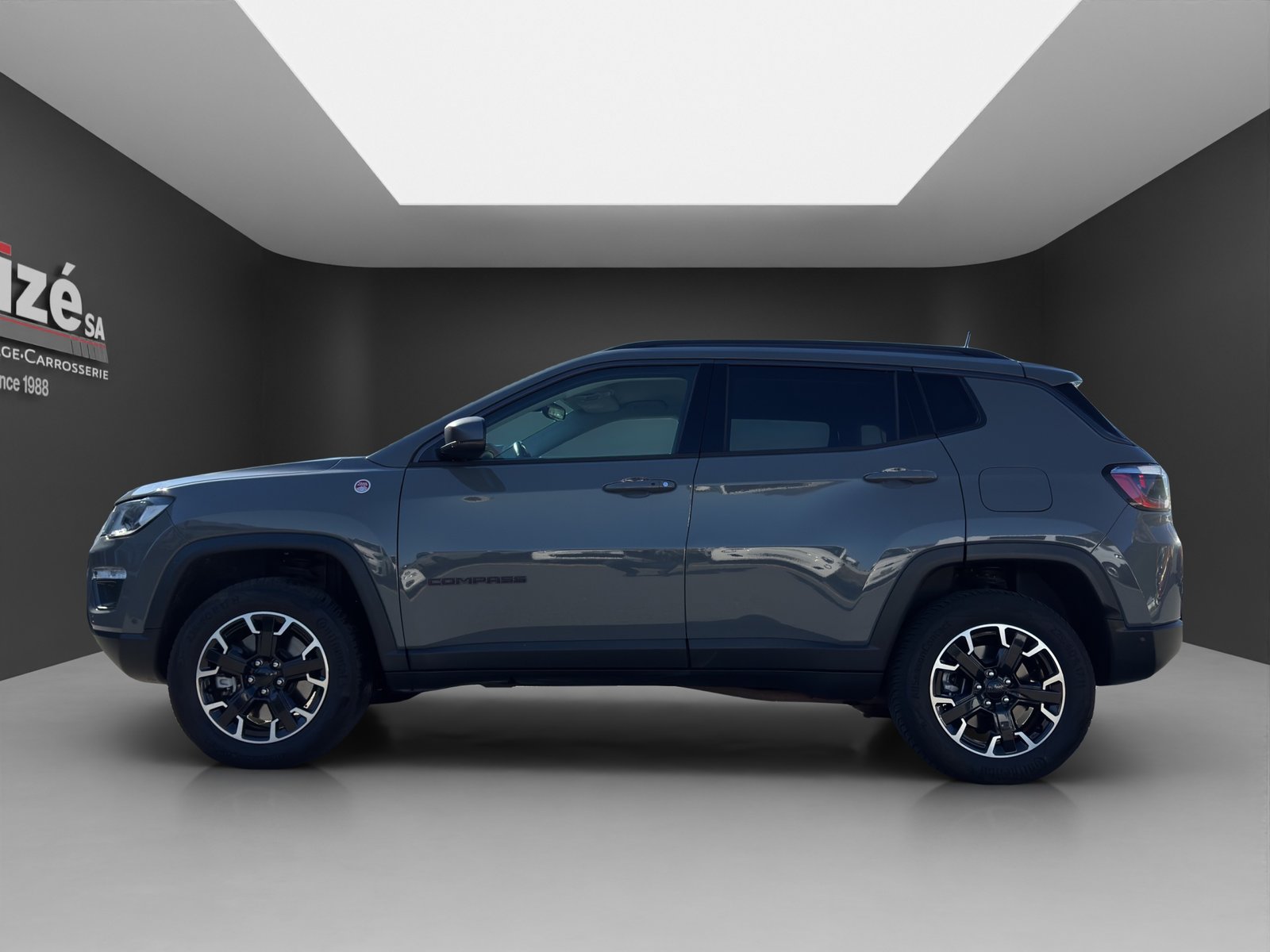 JEEP Compass 1.3 T PHEV Trailhawk AWD, Plug-in-Hybrid Benzin/Elektro, Occasion / Gebraucht, Automatik - 4