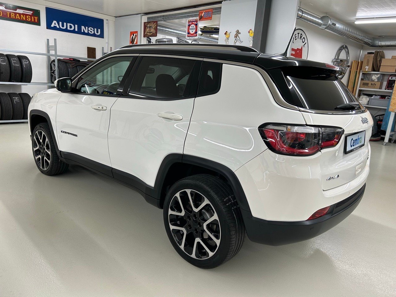 JEEP Compass 2.0CRD Limited AWD 9ATX, Diesel, Occasion / Utilisé, Automatique - 4