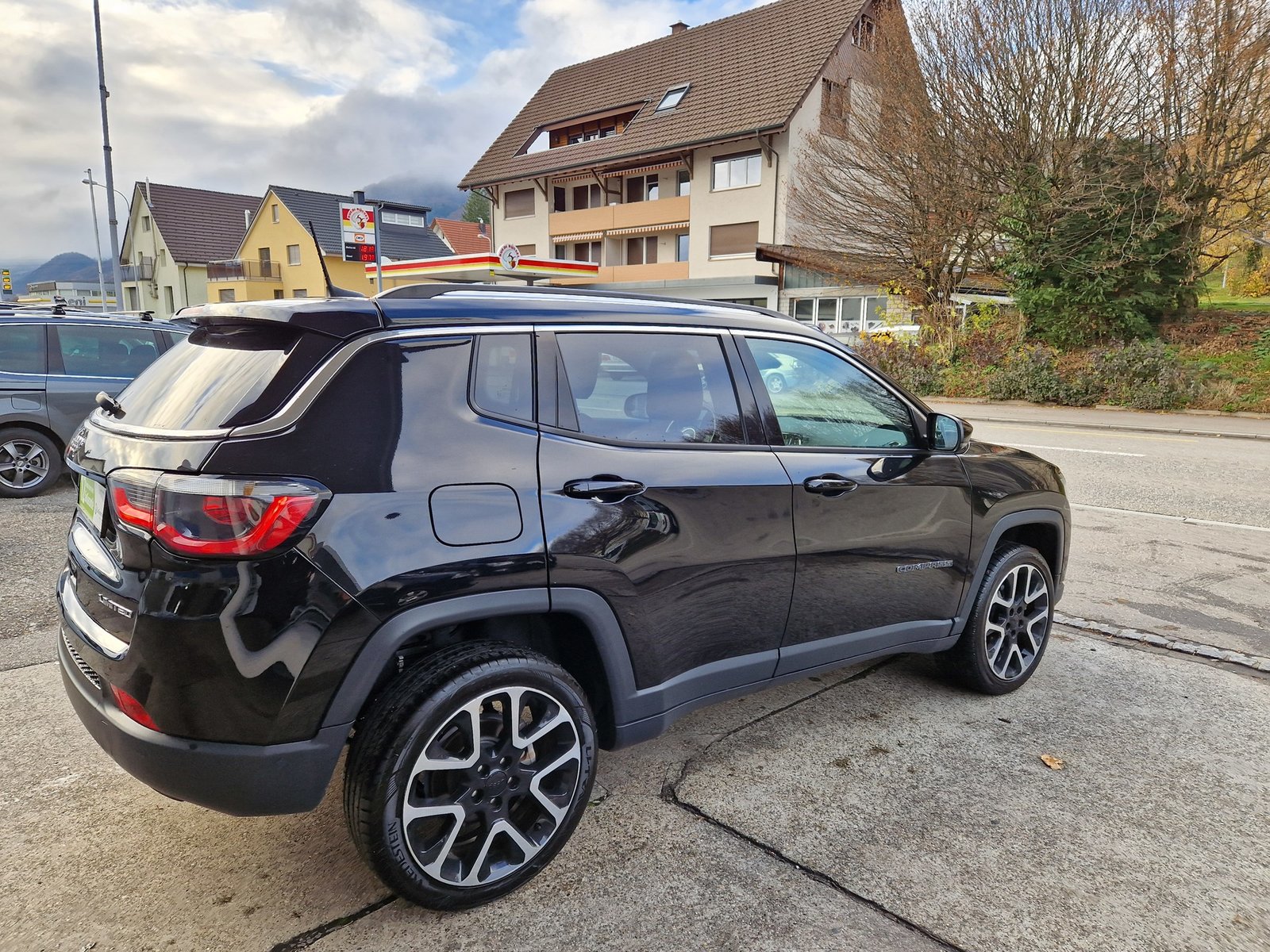 JEEP Compass 1.4 Turbo Limited AWD 9ATX, Petrol, Second hand / Used, Automatic - 4