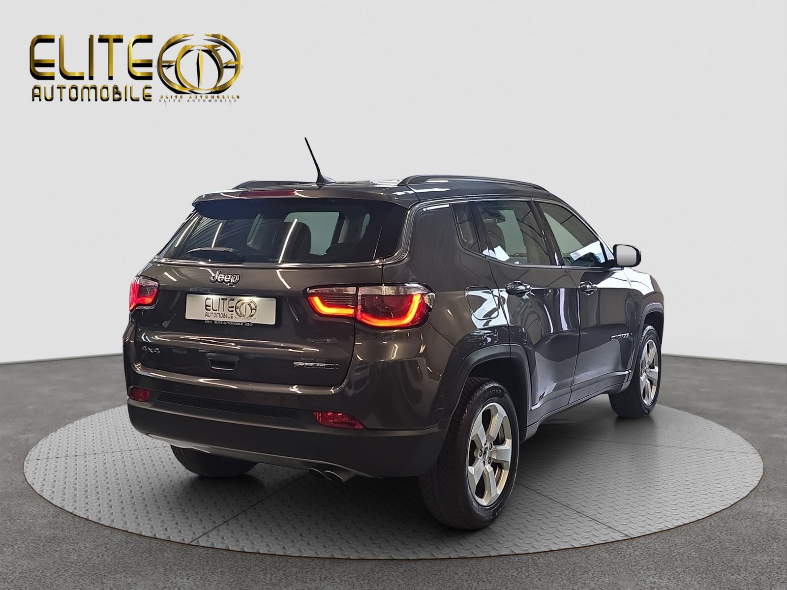 JEEP Compass 2.0CRD Freedom AWD 9ATX, Diesel, Occasion / Gebraucht, Automatik - 7