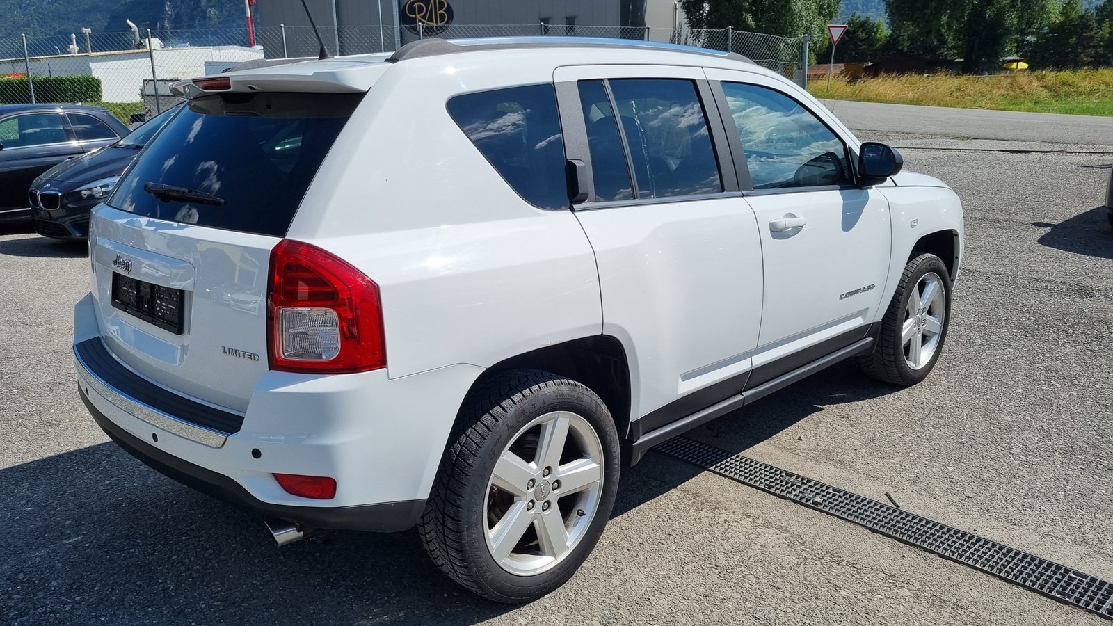 JEEP Compass 2.4 Limited CVT, Essence, Occasion / Utilisé, Automatique - 5