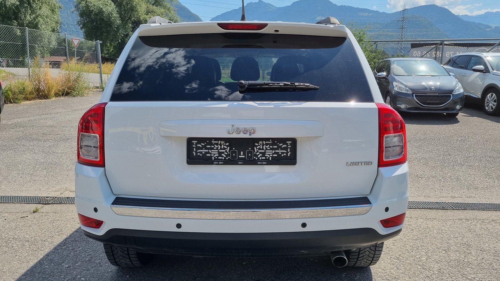 JEEP Compass 2.4 Limited CVT, Essence, Occasion / Utilisé, Automatique - 6