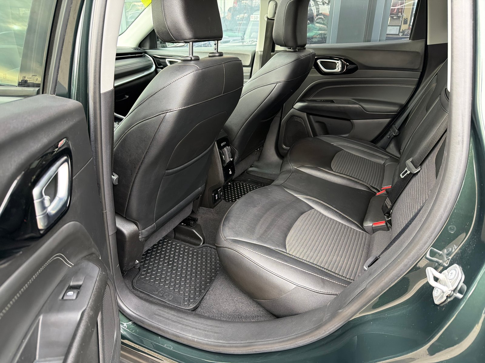 JEEP Compass 4x2 1.3 Turbo Limited DKG, Essence, Occasion / Utilisé, Automatique - 7