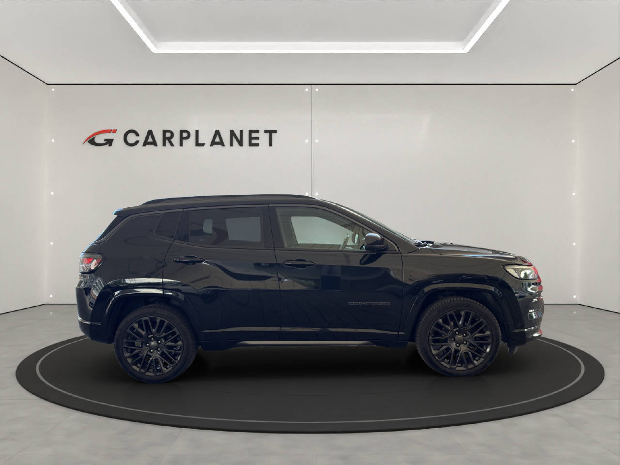JEEP Compass 1.3 Turbo S, Petrol, Second hand / Used, Automatic - 5