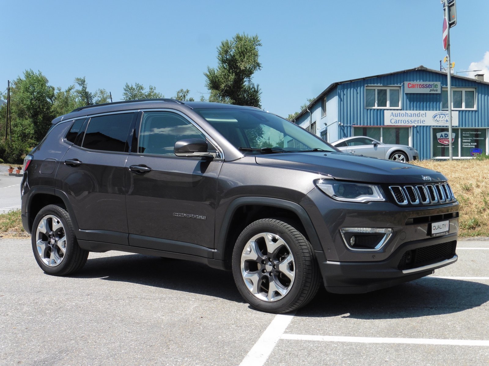 JEEP Compass 1.4 Turbo Limited AWD 9ATX, Petrol, Second hand / Used, Automatic - 3