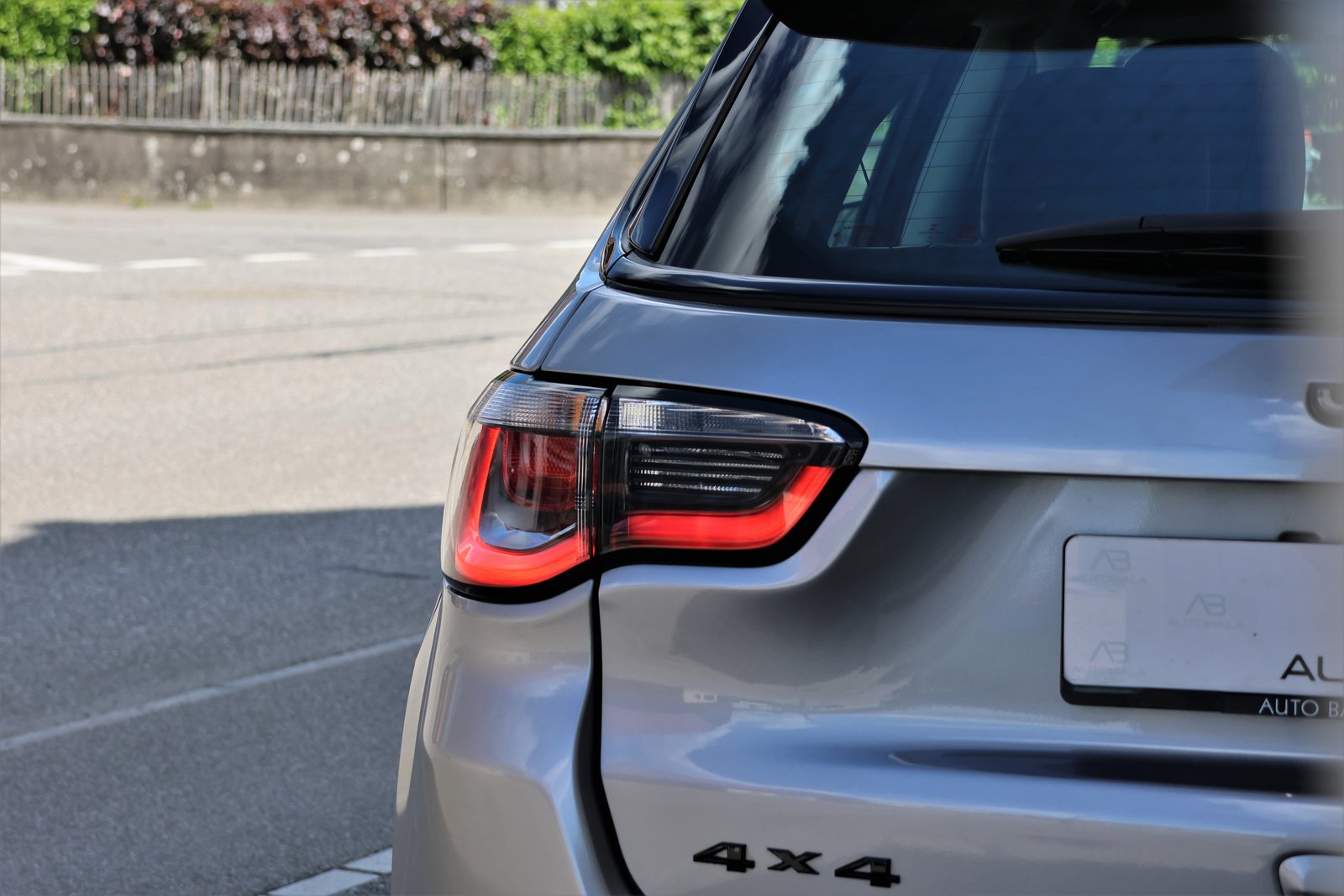 JEEP Compass 2.0CRD Limited AWD 9ATX, Diesel, Occasion / Utilisé, Automatique - 6