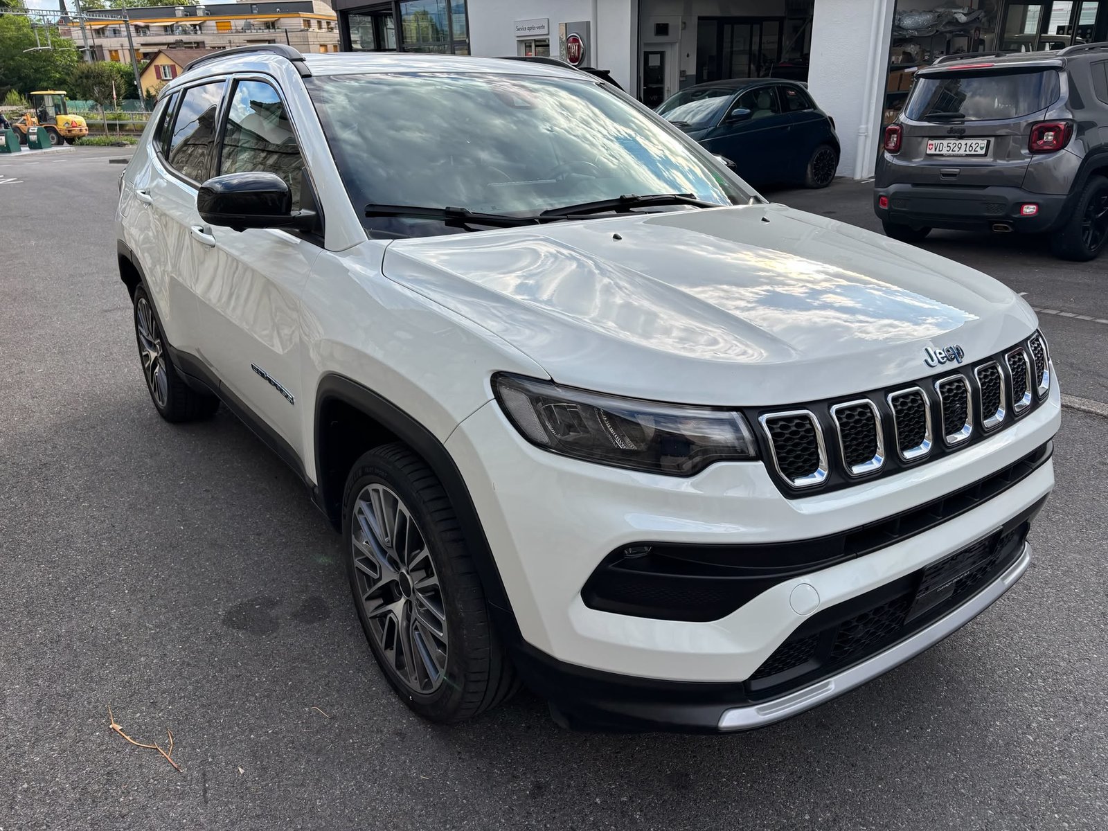 JEEP Compass 1.3 T PHEV Limited AWD, Plug-in-Hybrid Benzin/Elektro, Occasion / Gebraucht, Automatik - 4