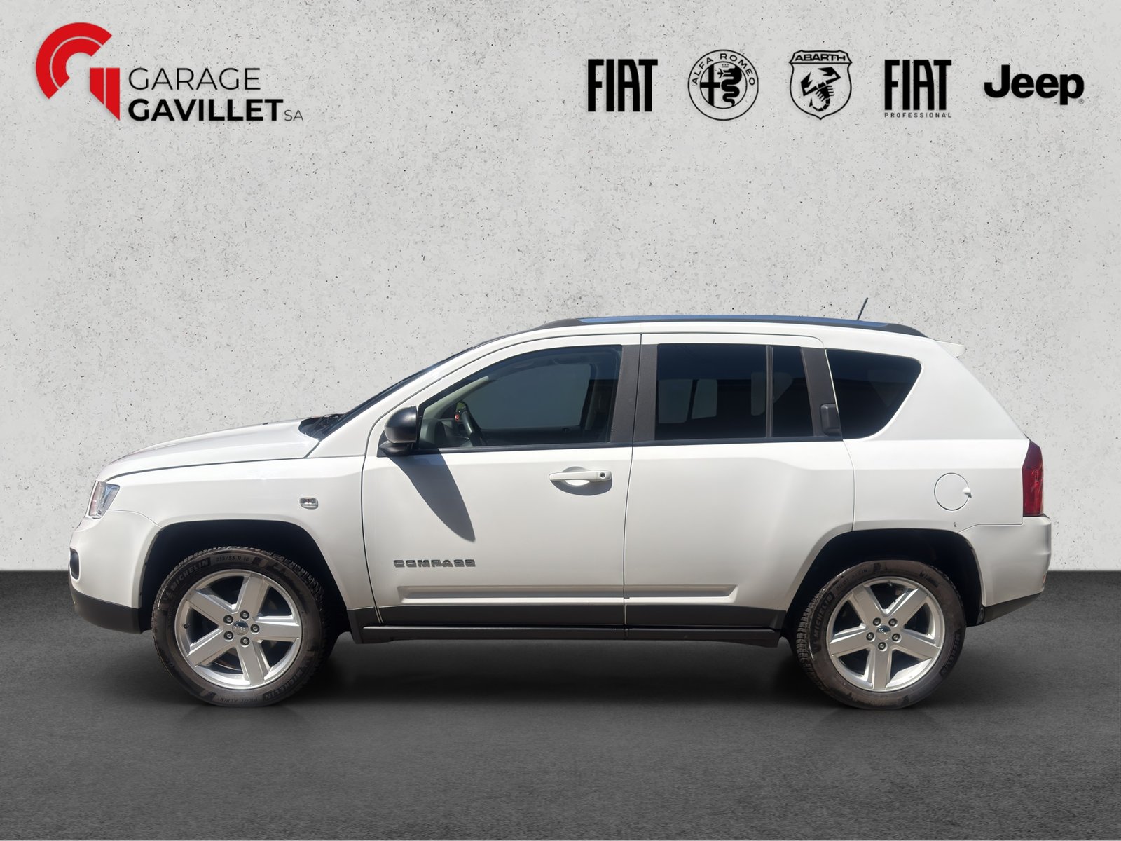 JEEP Compass 2.4 Limited CVT, Benzin, Occasion / Gebraucht, Automatik - 3