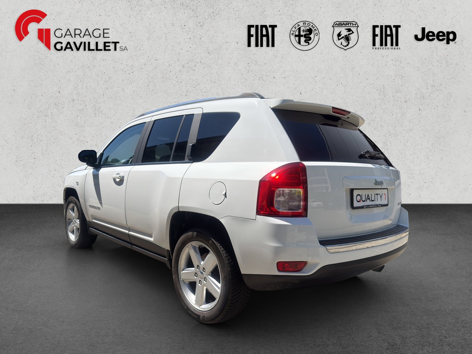JEEP Compass 2.4 Limited CVT, Benzin, Occasion / Gebraucht, Automatik - 4