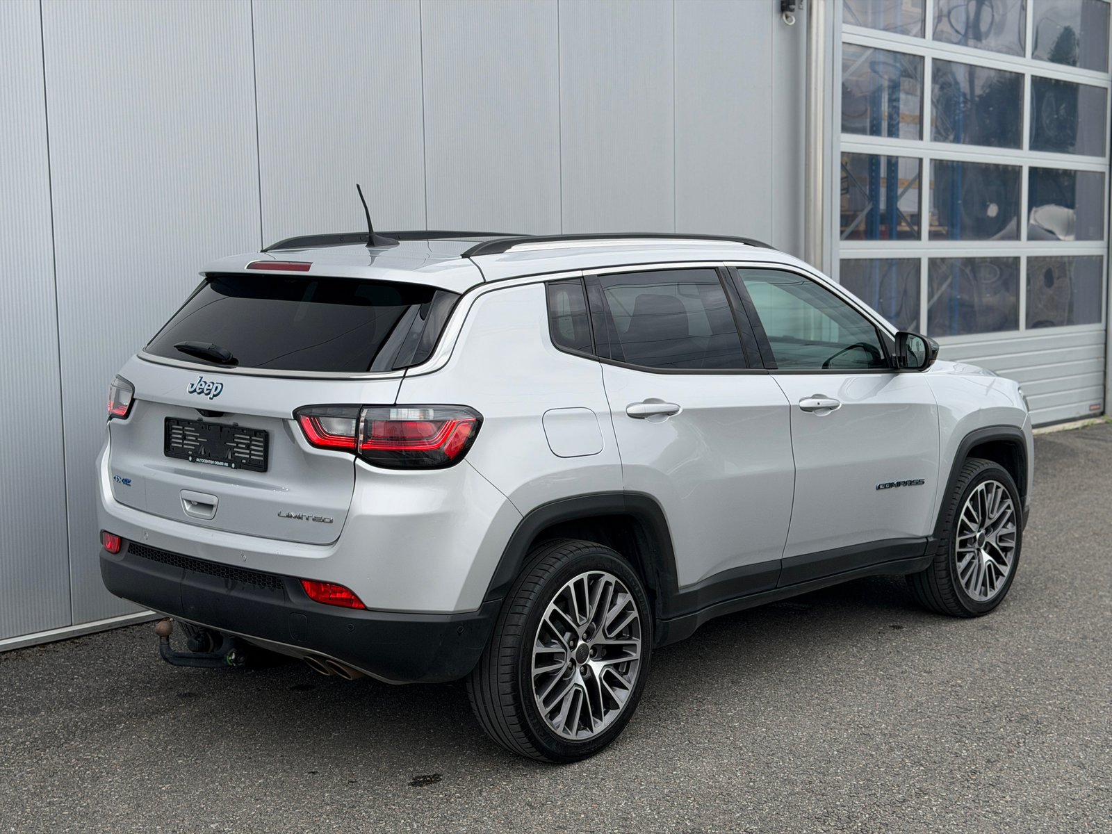 JEEP Compass 1.3 T PHEV S AWD FACELIFT, Plug-in-Hybrid Petrol/Electric, Second hand / Used, Automatic - 5