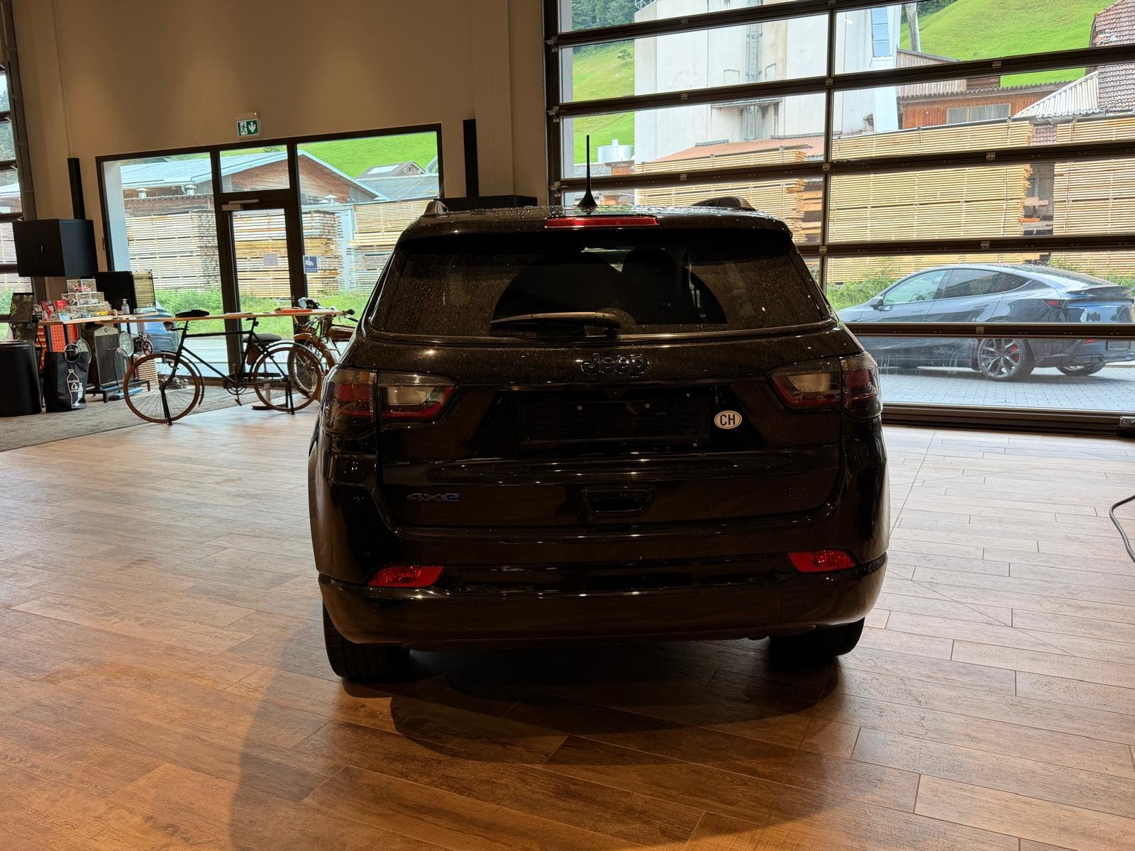 JEEP Compass 1.3 T PHEV Night Eagle AWD, Plug-in-Hybrid Petrol/Electric, Second hand / Used, Automatic - 3