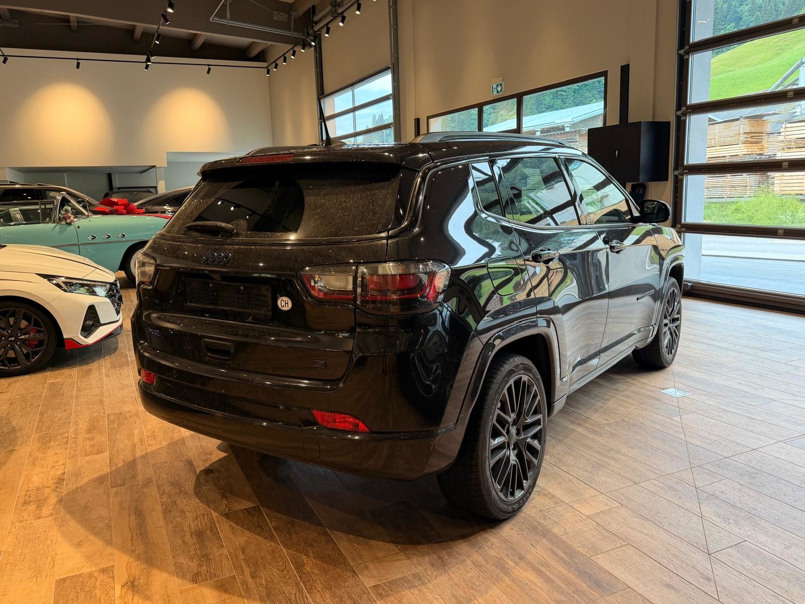 JEEP Compass 1.3 T PHEV Night Eagle AWD, Plug-in-Hybrid Petrol/Electric, Second hand / Used, Automatic - 4