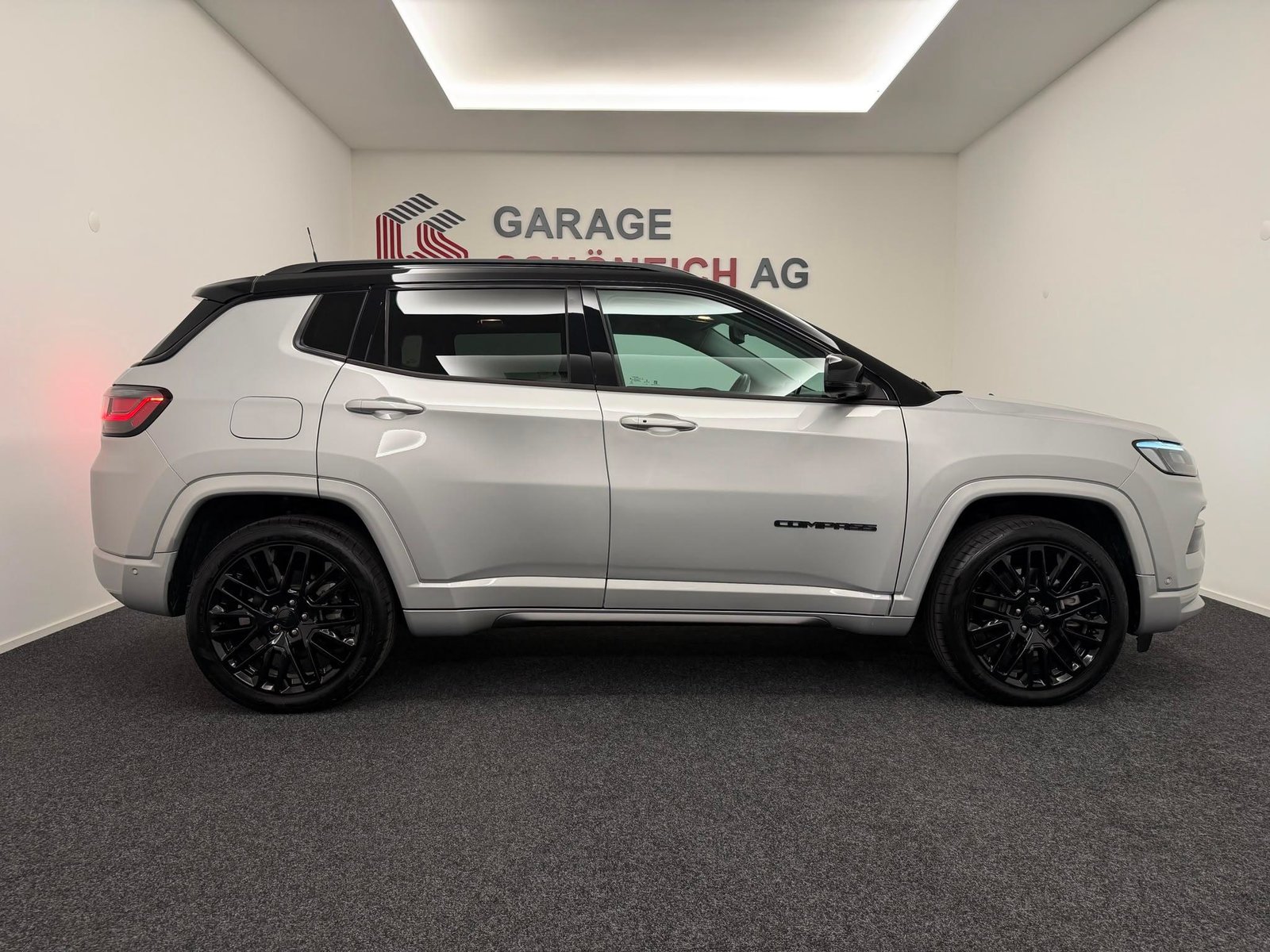 JEEP Compass 1.3 S 4xe, Plug-in-Hybrid Petrol/Electric, Second hand / Used, Automatic - 4