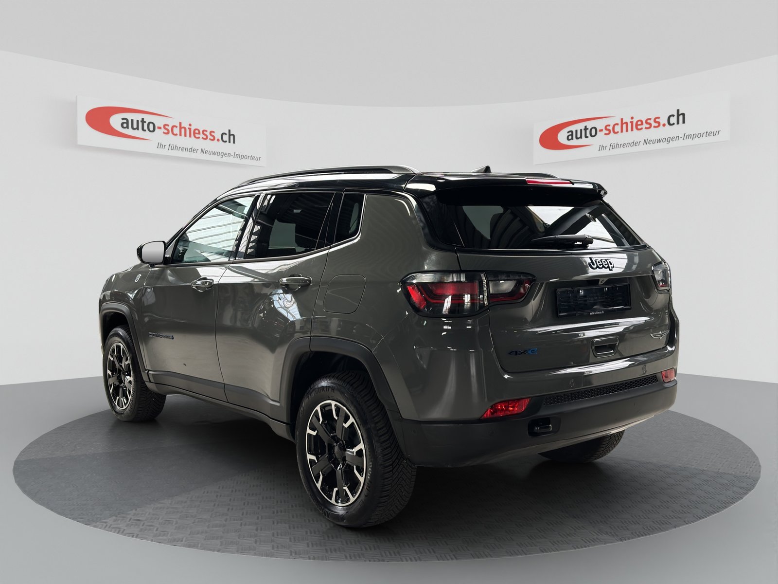 JEEP Compass 1.3 T PHEV Trailhawk AWD, Plug-in-Hybrid Petrol/Electric, Second hand / Used, Automatic - 3