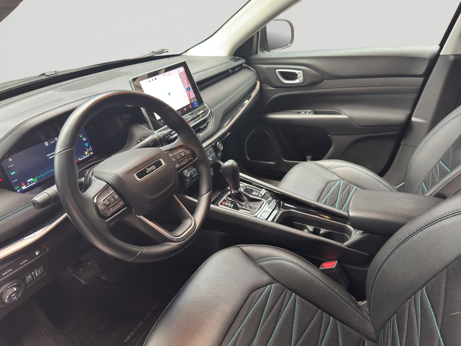 JEEP Compass 1.3 T PHEV Limited AWD Bi-Color, Hybride Rechargeable Essence/Électricité, Occasion / Utilisé, Automatique - 7
