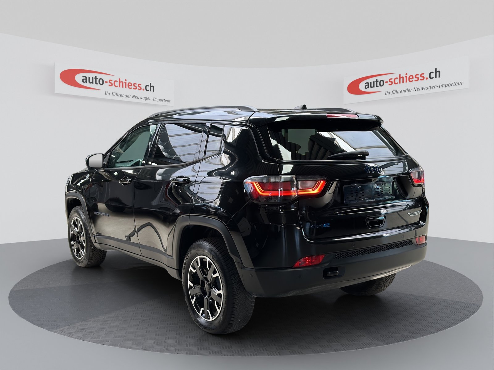 JEEP Compass 1.3 T PHEV Trailhawk AWD, Hybride Rechargeable Essence/Électricité, Occasion / Utilisé, Automatique - 3
