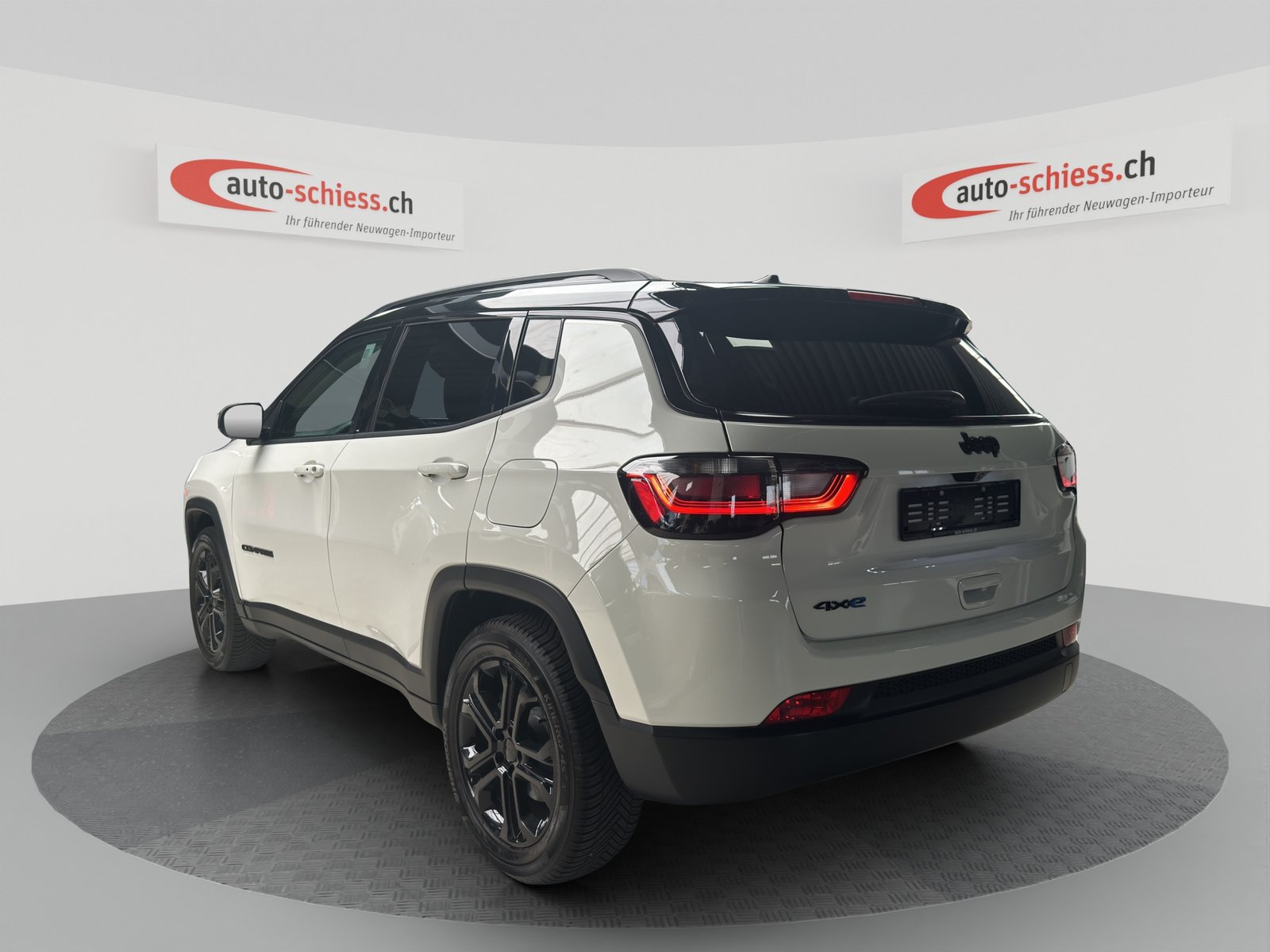 JEEP Compass 1.3 T PHEV Limited AWD Bi-Color, Hybride Rechargeable Essence/Électricité, Occasion / Utilisé, Automatique - 3