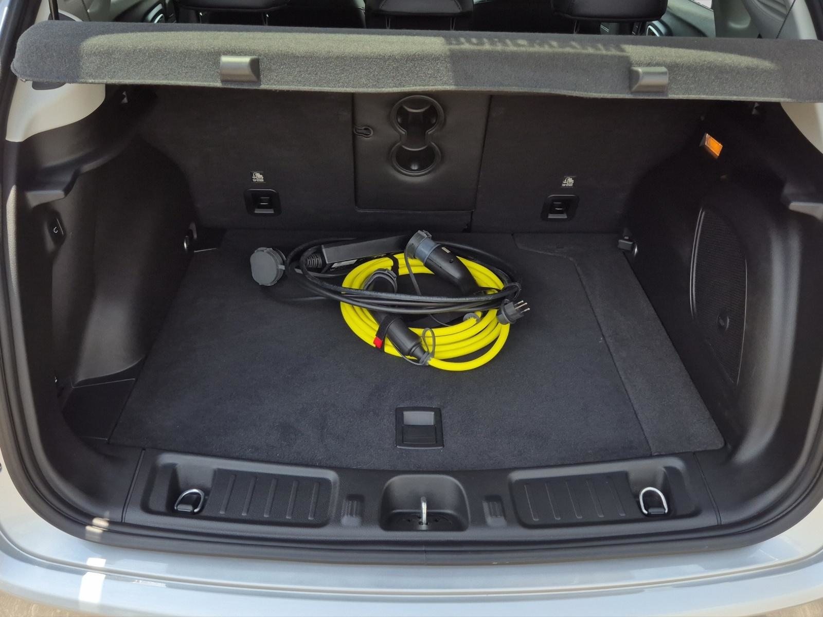 JEEP Compass 1.3 Summit 4xe, Plug-in-Hybrid Benzin/Elektro, Occasion / Gebraucht, Automatik - 6