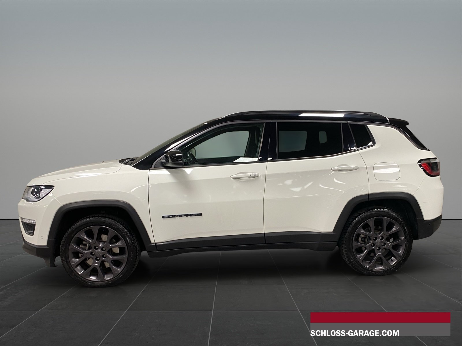 JEEP COMPASS 1.3 T PHEV S 240 AW, Plug-in-Hybrid Petrol/Electric, Second hand / Used, Automatic - 2
