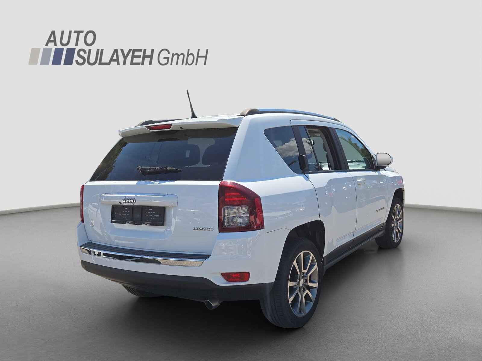 JEEP Compass 2.4 Limited Automatic, Petrol, Second hand / Used, Automatic - 2