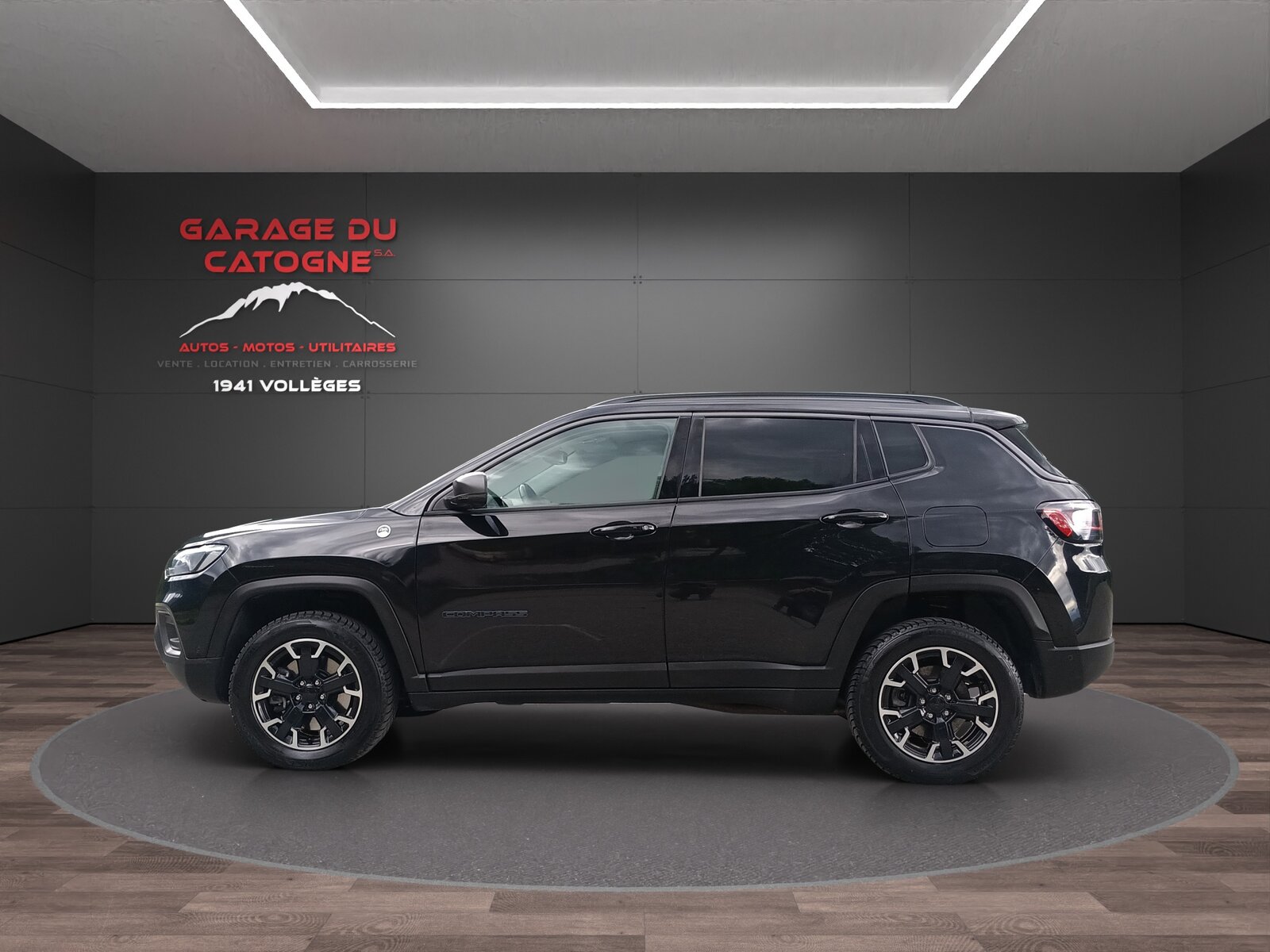 JEEP Compass 1.3 T PHEV Trailhawk AWD, Plug-in-Hybrid Benzin/Elektro, Occasion / Gebraucht, Automatik - 4