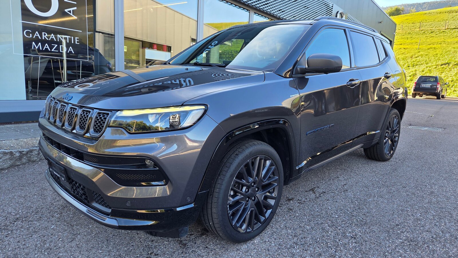 JEEP Compass 1.3 T PHEV Limited AWD, Plug-in-Hybrid Petrol/Electric, Second hand / Used, Automatic - 2
