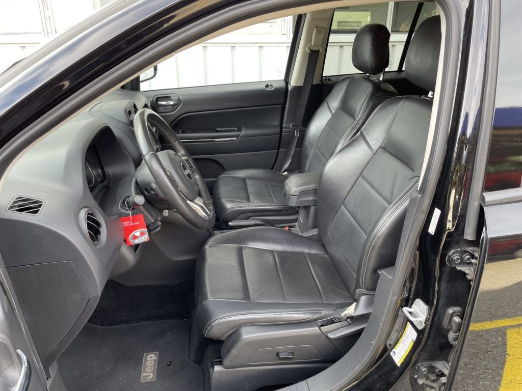 JEEP 2.4 Limited CVT, Petrol, Second hand / Used, Automatic - 6