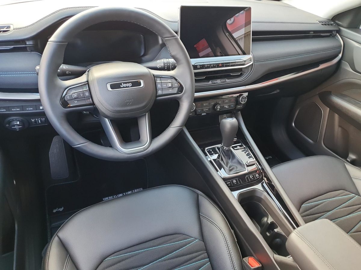 JEEP Compass 1.3 Upland 4xe, Plug-in-Hybrid Petrol/Electric, Ex-demonstrator, Automatic - 7