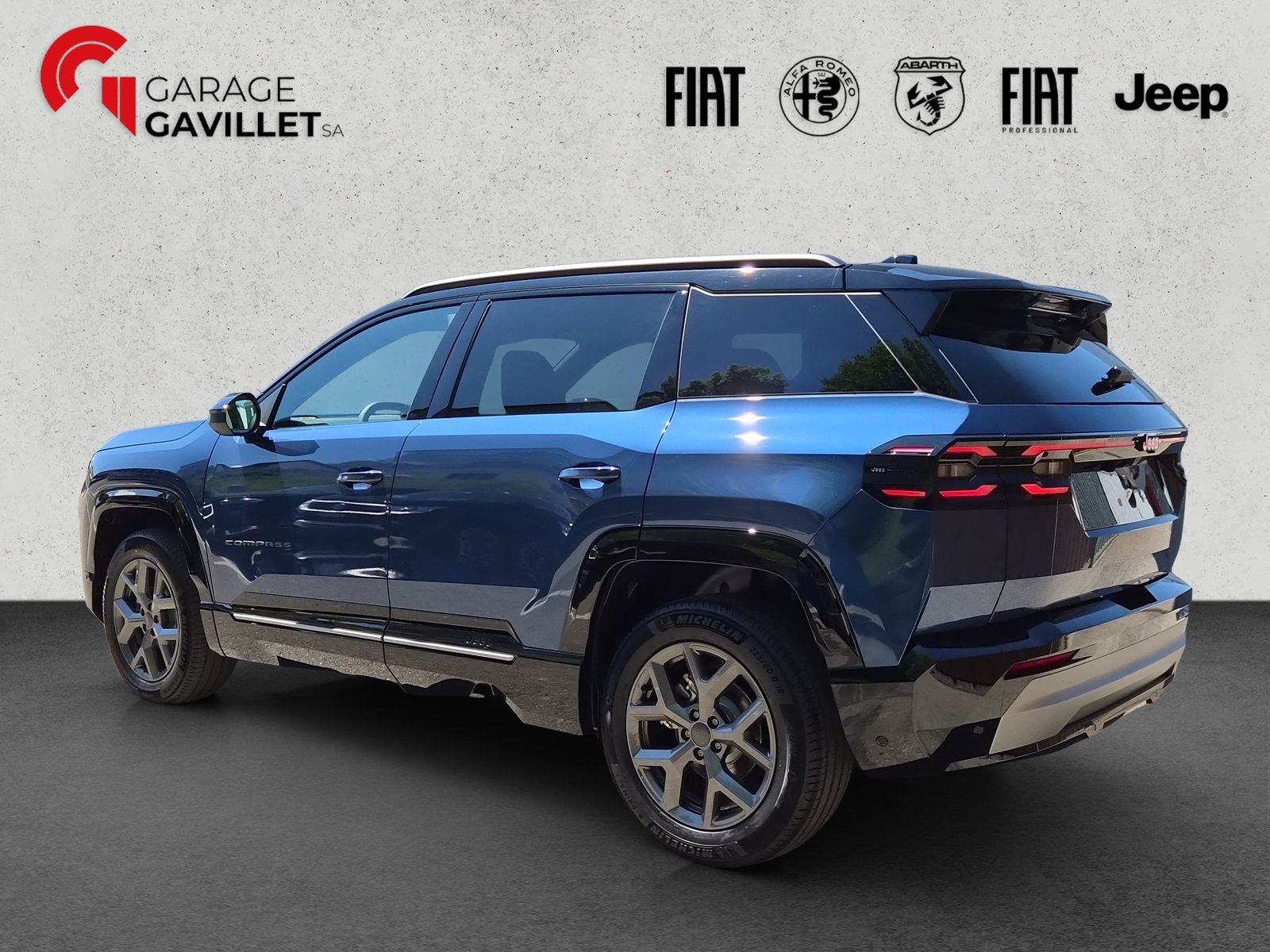 JEEP Compass 1.2 MHEV First Edition, Mild-Hybrid Petrol/Electric, Ex-demonstrator, Automatic - 4