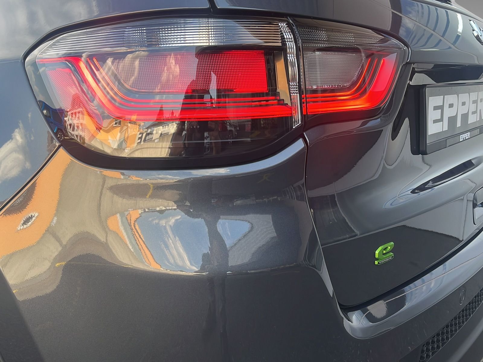 JEEP Compass 1.5 Turbo Swiss Limited, Mild-Hybrid Petrol/Electric, Ex-demonstrator, Automatic - 6