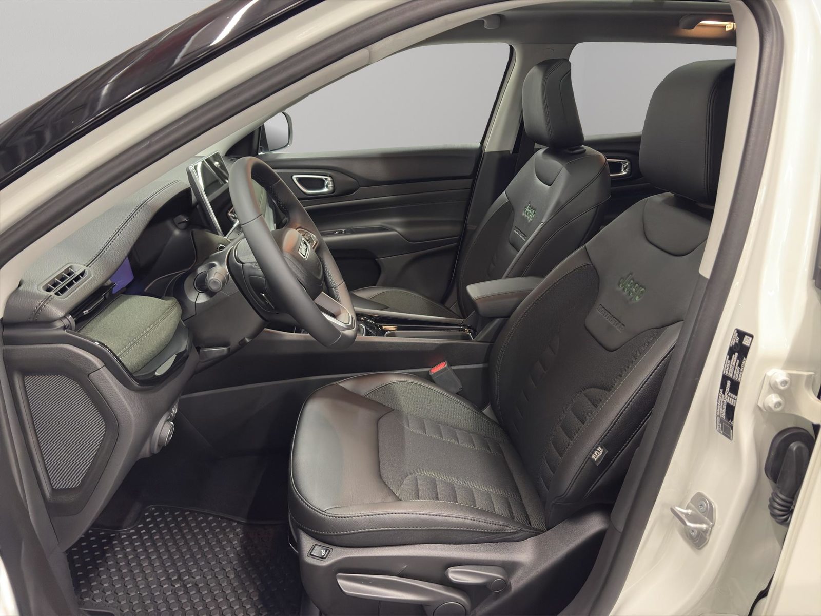 JEEP Compass 1.5 Turbo North Star, Mild-Hybrid Benzin/Elektro, Vorführwagen, Automatik - 7