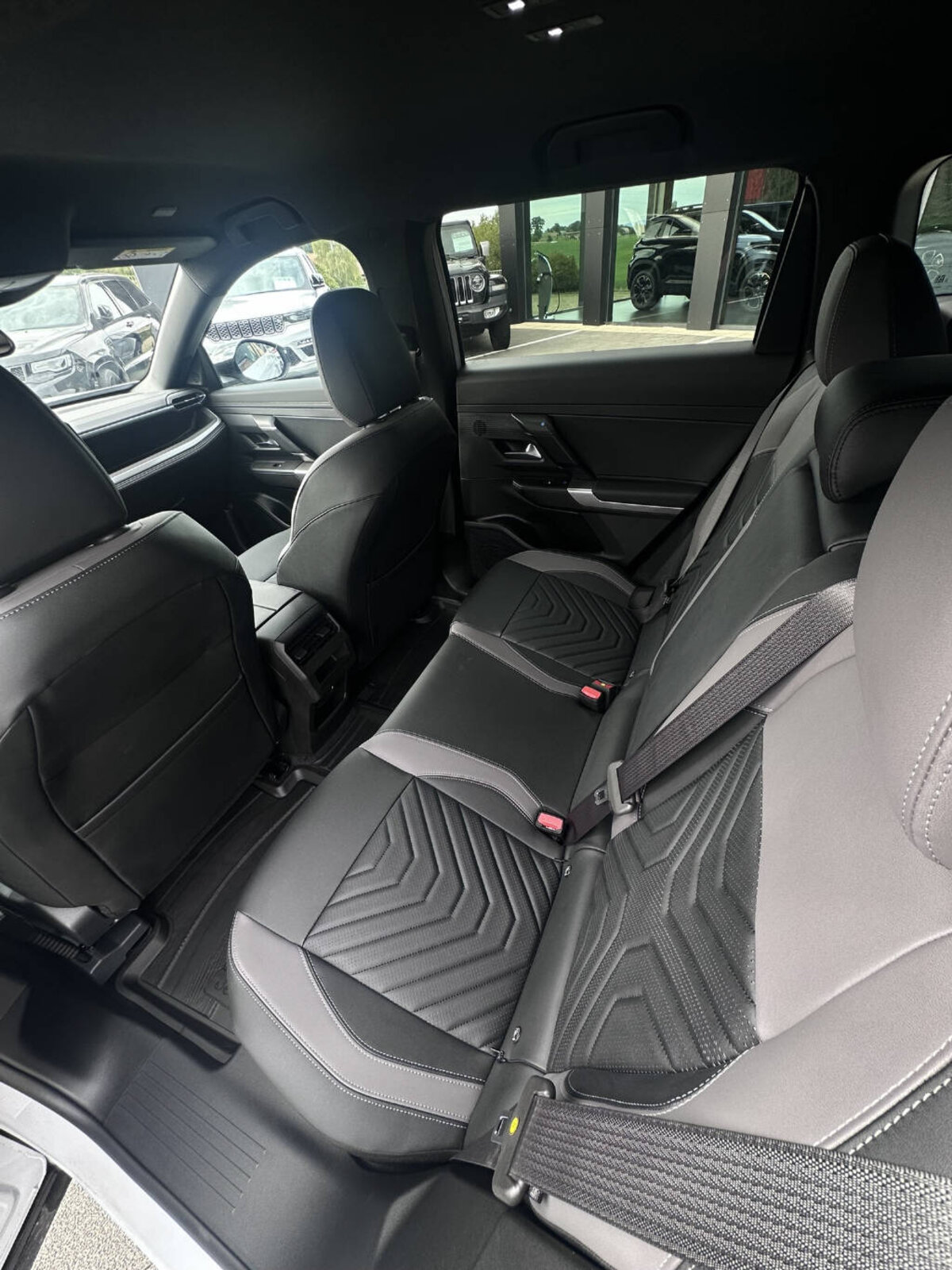 JEEP Compass First Edition, Electric, Ex-demonstrator, Automatic - 7