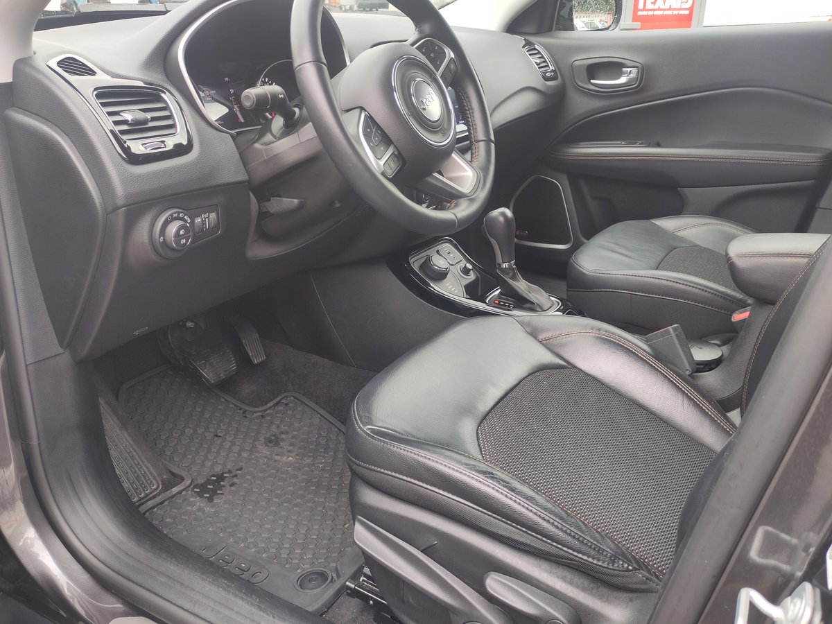 JEEP Compass 1.4 Turbo Limited AWD 9ATX, Petrol, Second hand / Used, Automatic - 5