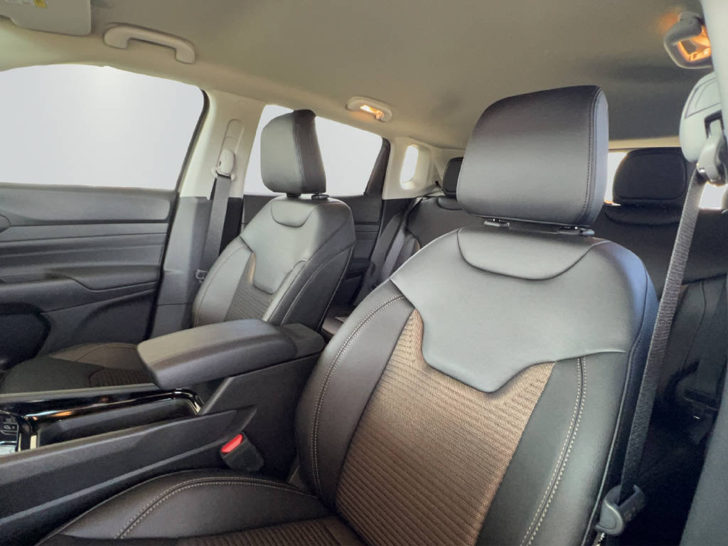 JEEP Compass 1.3 Outdoor 4xe, Plug-in-Hybrid Petrol/Electric, Second hand / Used, Automatic - 7