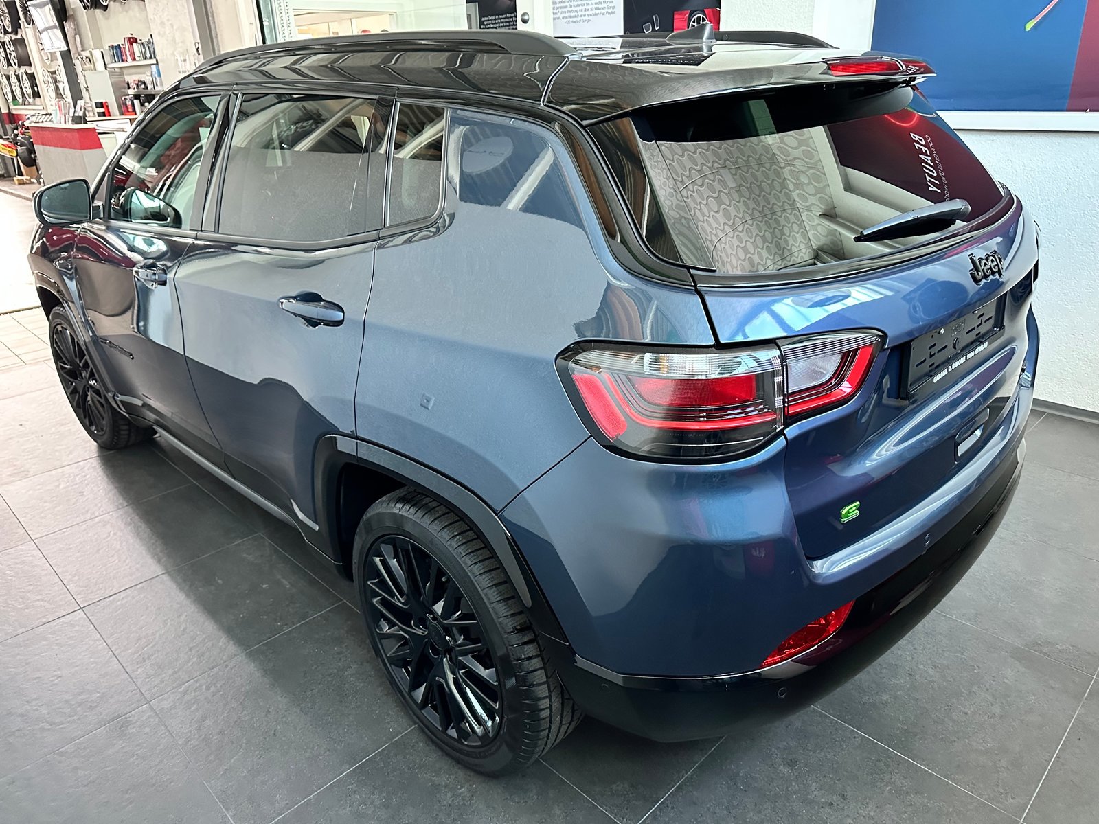 JEEP Compass 4x2 1.5 T MHEV Limited, Mild-Hybrid Benzin/Elektro, Occasion / Gebraucht, Automat - 6