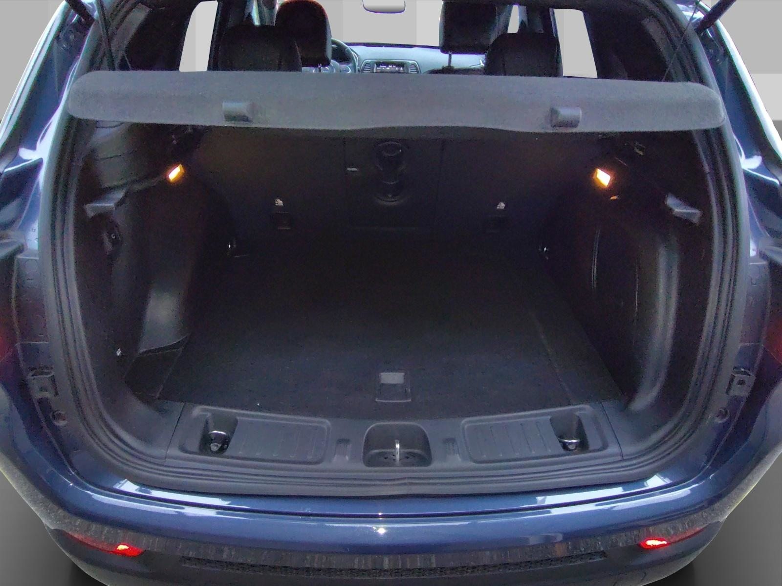 JEEP Compass 1.3 First Edition 4xe, Plug-in-Hybrid Benzin/Elektro, Occasion / Gebraucht, Automat - 6