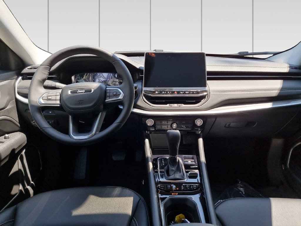 JEEP Compass 1.3 Swiss Limited 4xe, Plug-in-Hybrid Benzina/Elettrica, Auto dimostrativa, Automatico - 5