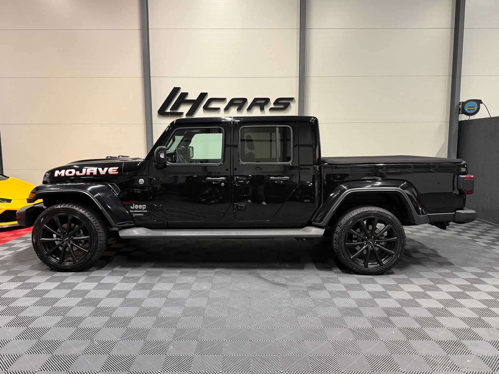 JEEP Gladiator 3.0 D MultiJet Launch Edition, Diesel, Second hand / Used, Automatic - 2