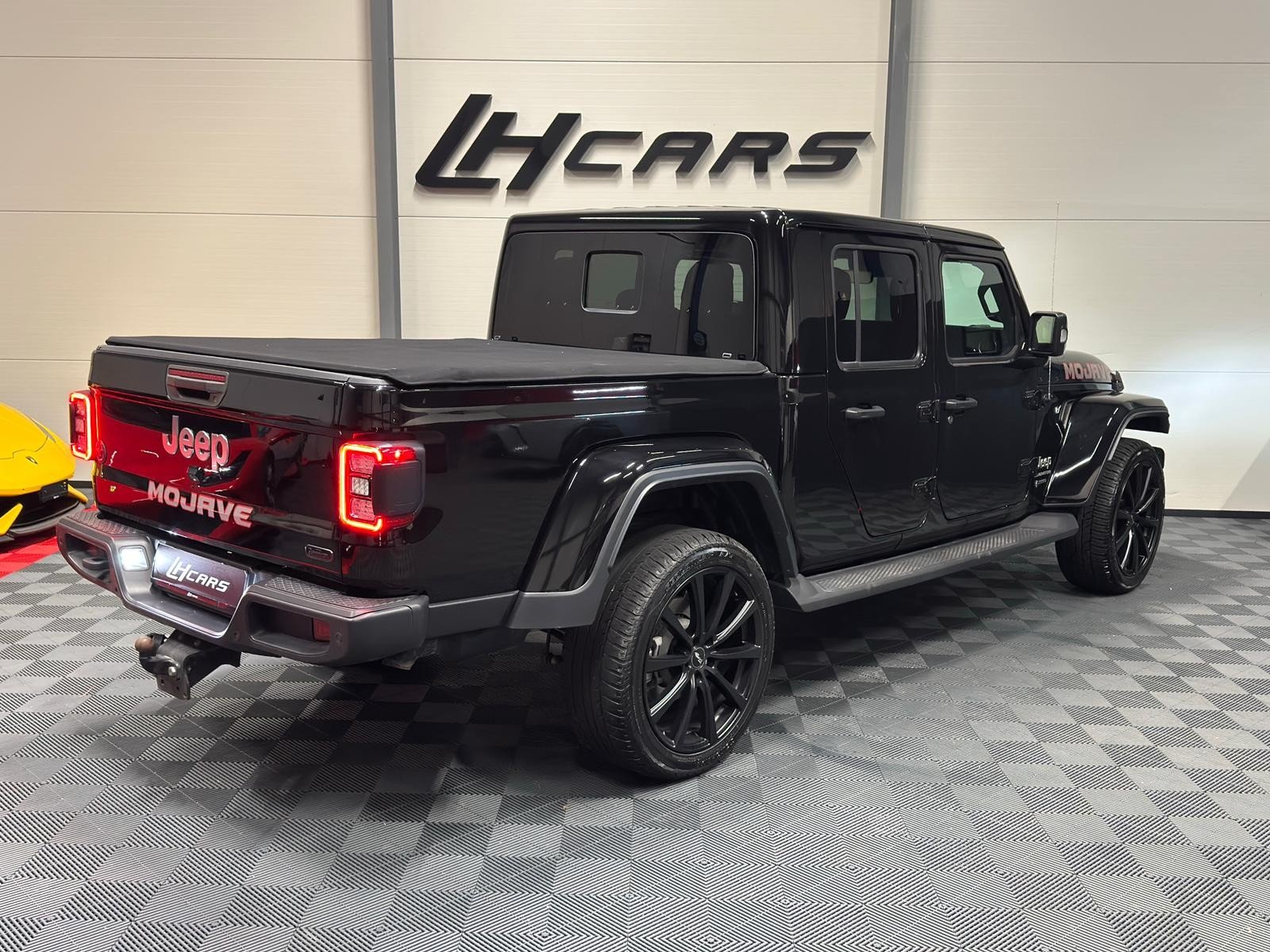 JEEP Gladiator 3.0 D MultiJet Launch Edition, Diesel, Second hand / Used, Automatic - 4
