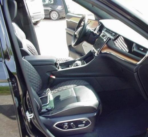 JEEP Gr.Cherokee PHEV Sum Rese, Voll-Hybrid Benzin/Elektro, Occasion / Gebraucht, Automatik - 7