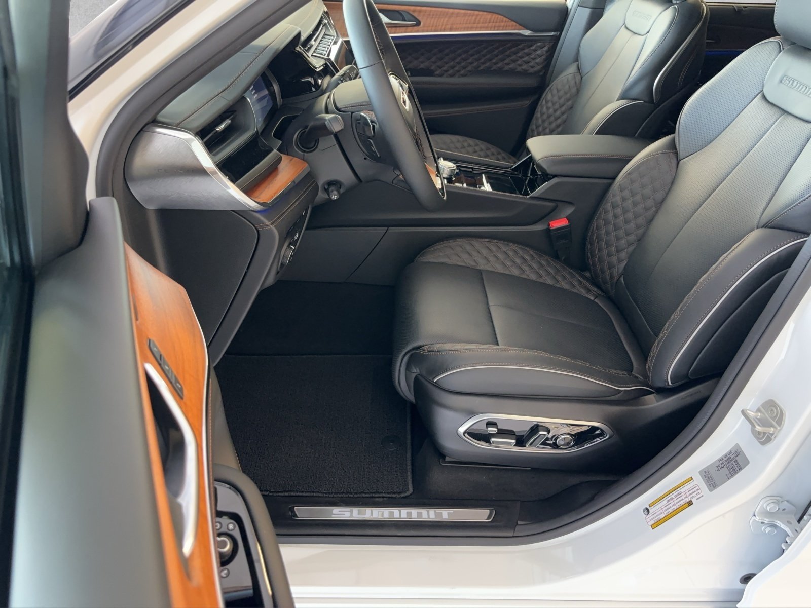 JEEP Grand Cherokee 2.0 Turbo Summit Reserve 4xe, Hybride Rechargeable Essence/Électricité, Voiture nouvelle, Automatique - 7