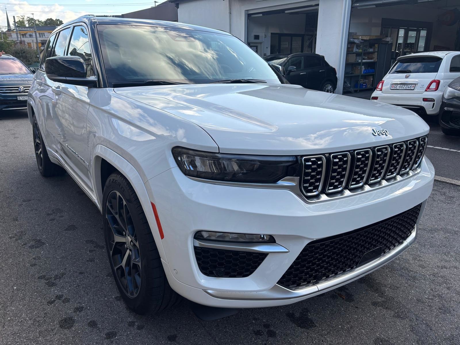 JEEP Grand Cherokee 2.0 Plug-in-Hybrid Summit Reserve 4xe, Plug-in-Hybrid Petrol/Electric, New car, Automatic - 4